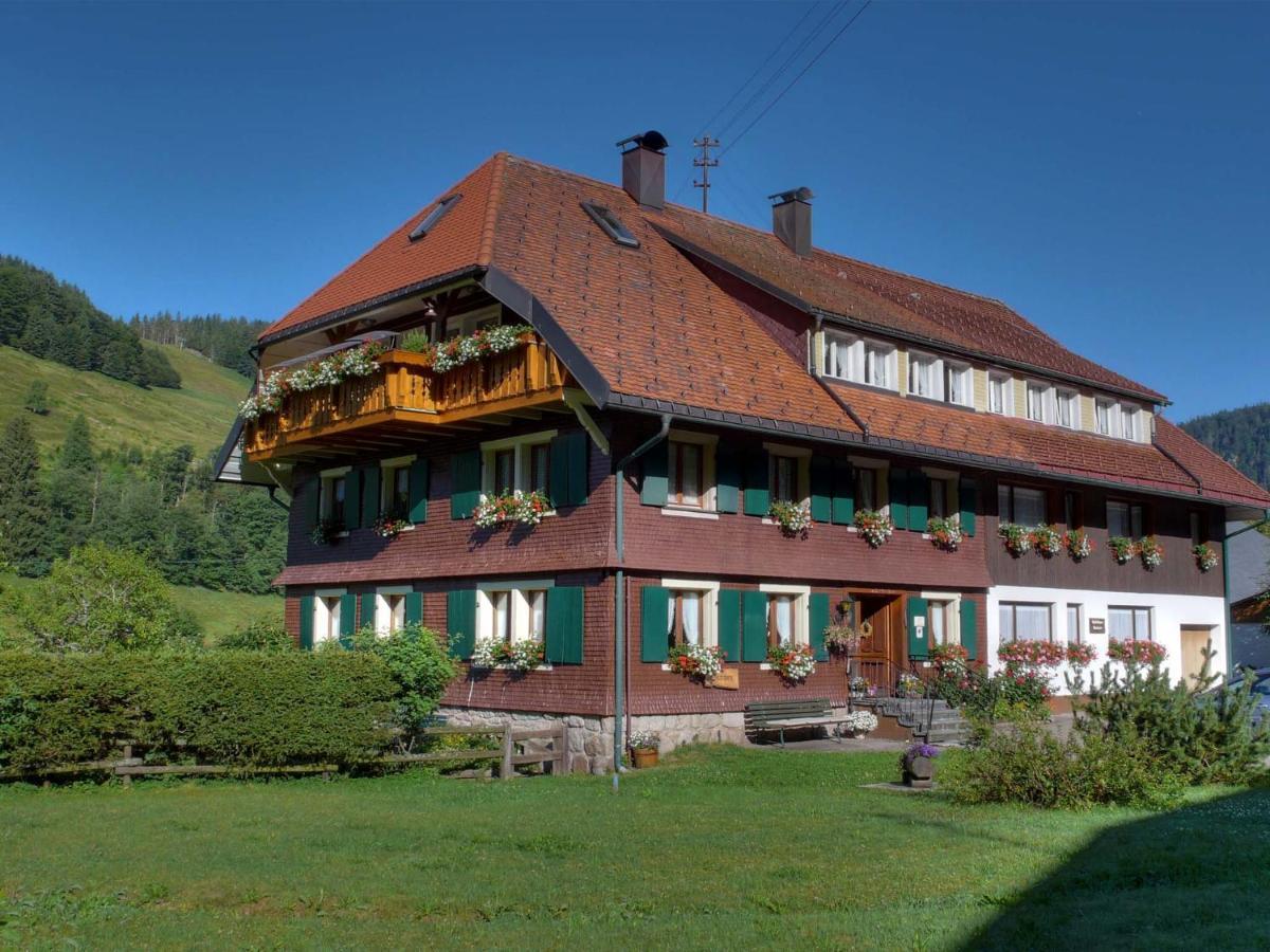 Gaestehaus Kaiser Menzenschwand Exterior foto